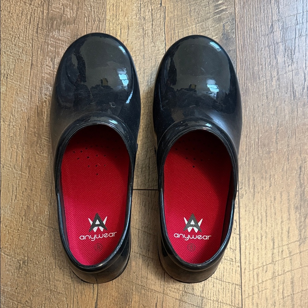 Dansko Women's Glossy Black Dress Shoes - Picture 2 of 7